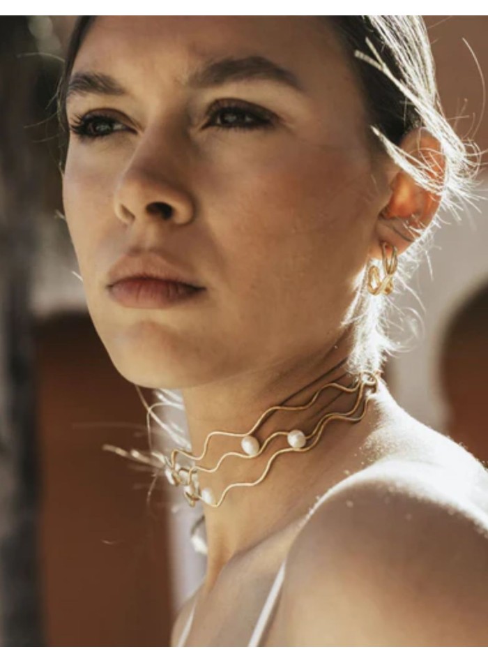 Tour de cou réglable avec motif ondulé et perles