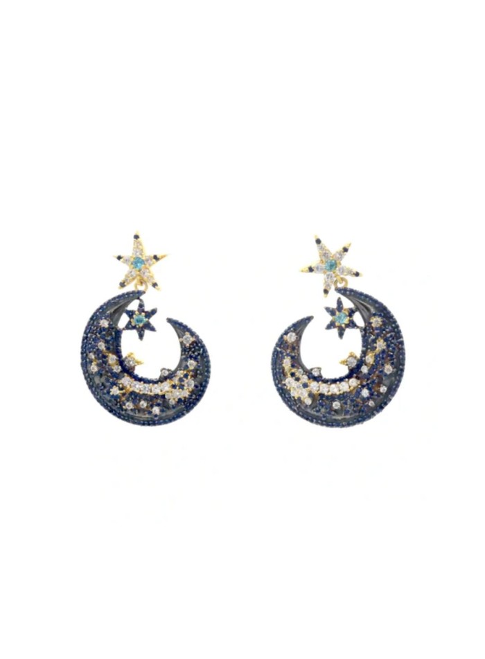 Earrings with star and moon with zirconia design