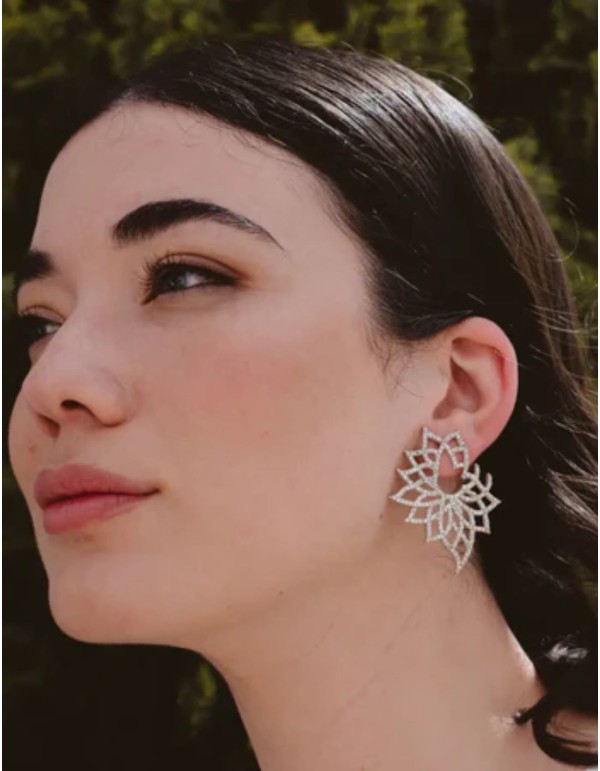 Boucles d'oreilles en argent sterling en forme de fleur... 2