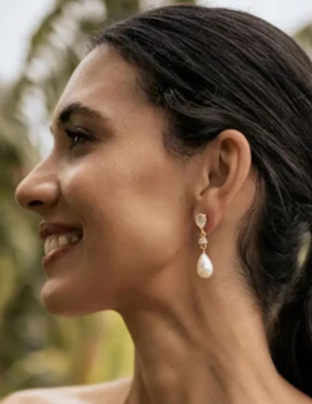 Boucles d'oreilles avec pierre de lune et perle en forme de goutte