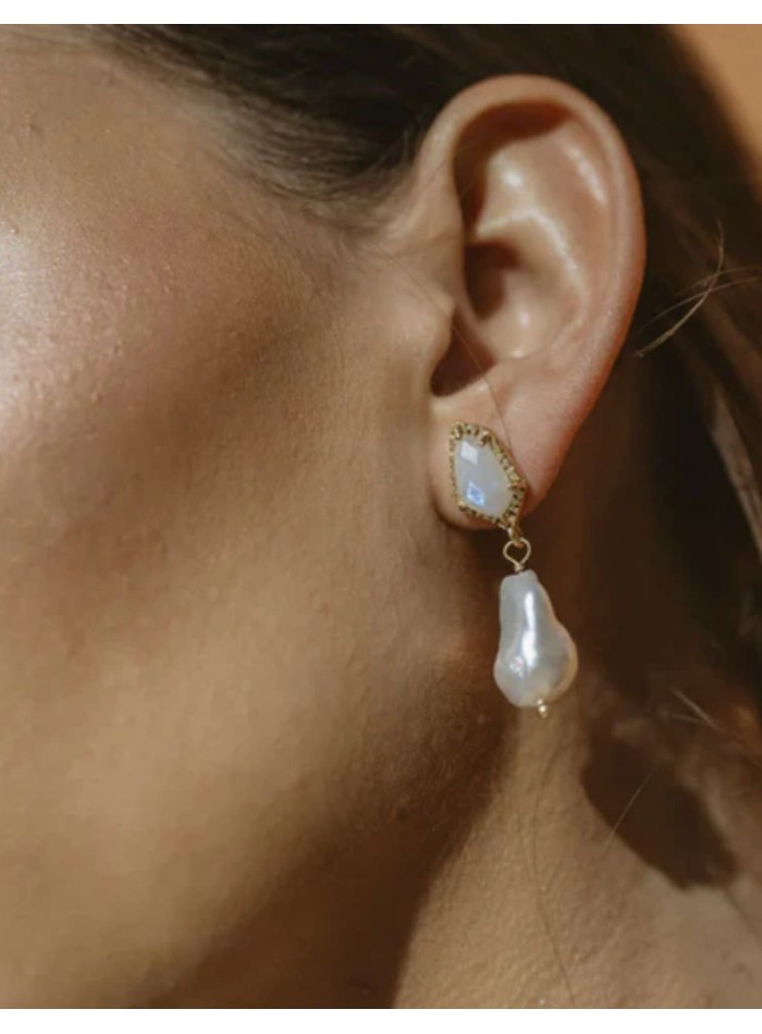 Boucles d'oreilles avec pierre de lune et perle