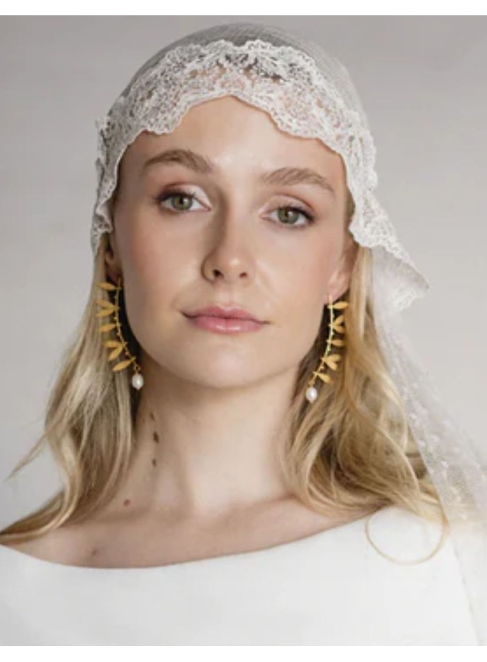 Boucles d'oreilles avec motif de feuilles de...