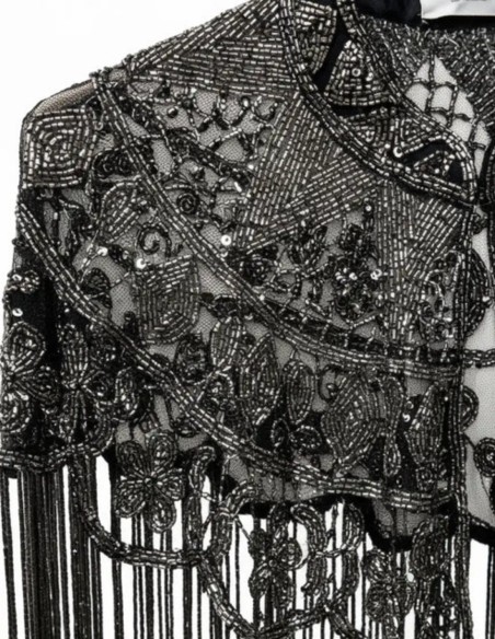 Cape bijou avec broderie de paillettes et motifs géométriques