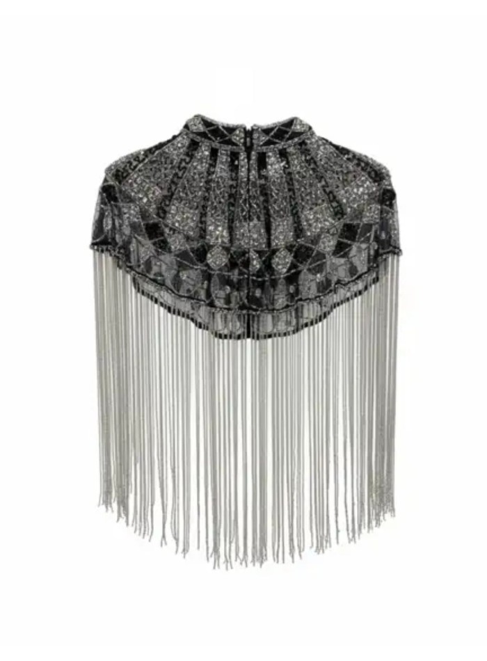Cape ornée de bijoux avec broderie de...