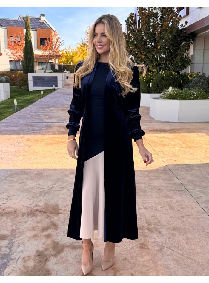 Kimono de terciopelo para invitada en marino