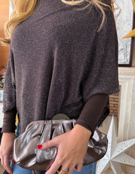Brown poncho with glitter