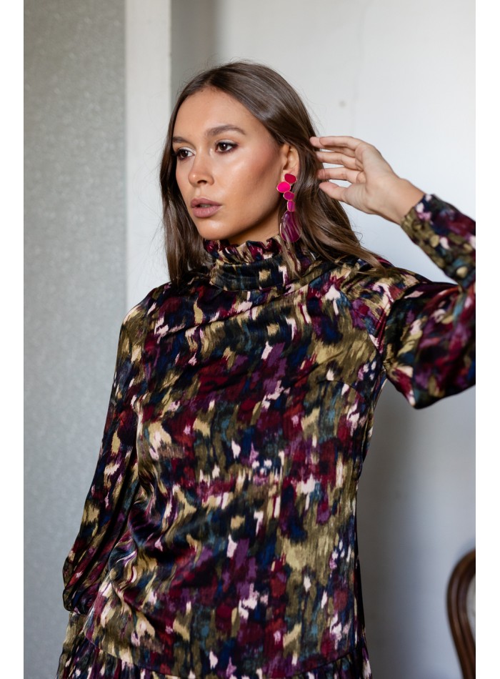 Vestido midi estampado con cadera baja y manga larga para bodas de invierno