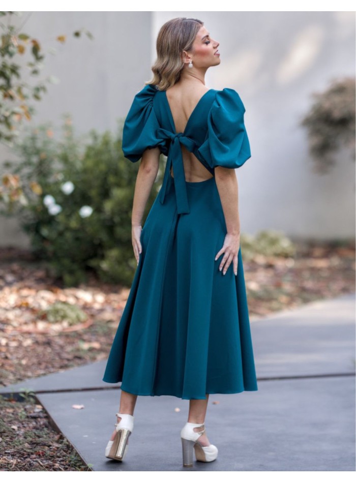 Vestido midi verde con mangas abullonadas para eventos
