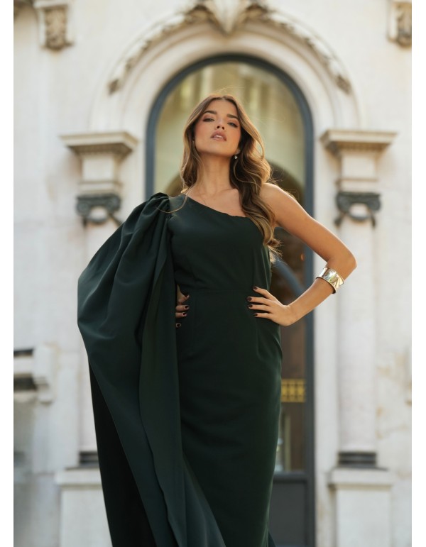 Robe longue verte à encolure asymétrique et manches cape 2