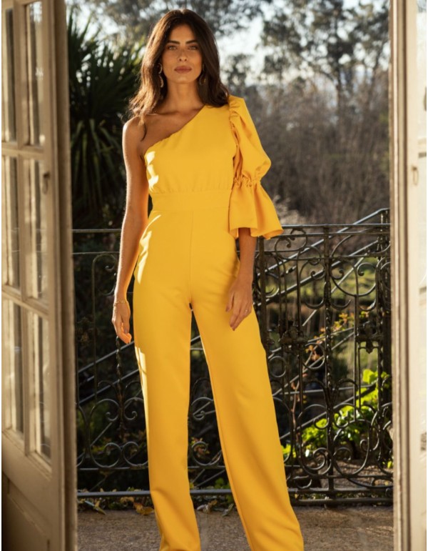 Combinaison longue jaune à encolure asymétrique et...