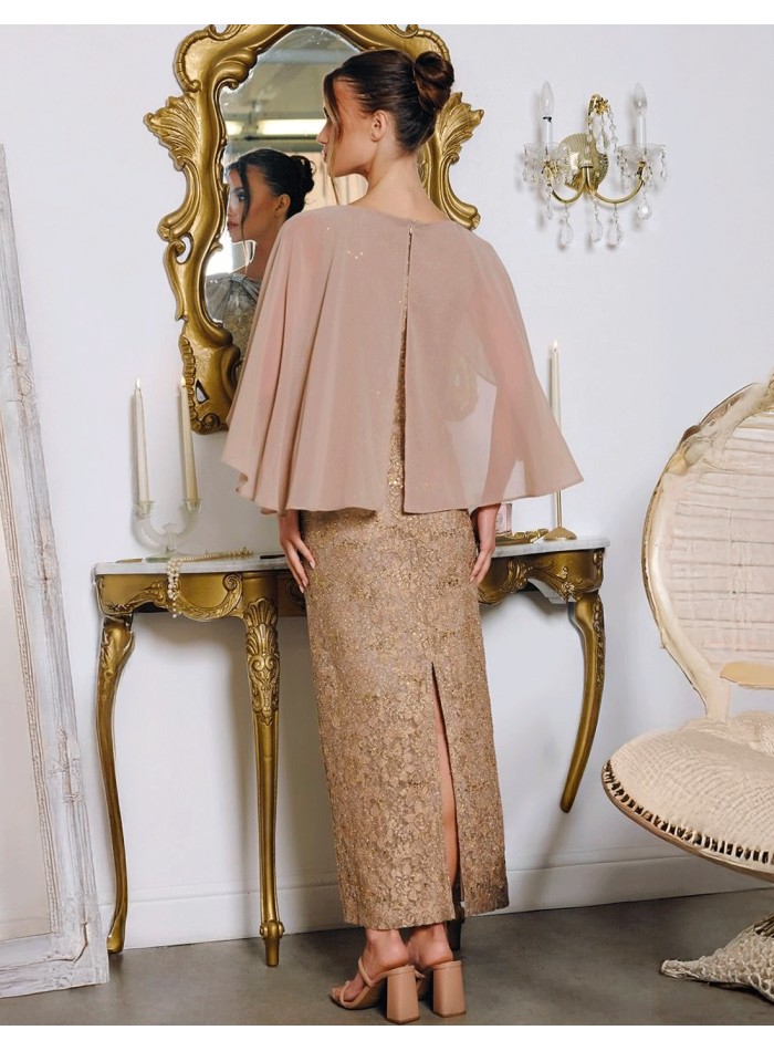 Robe de soirée midi en dentelle avec cape