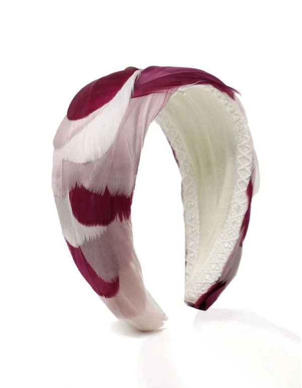 Bandeau de plumes superposées - Perfect Guest