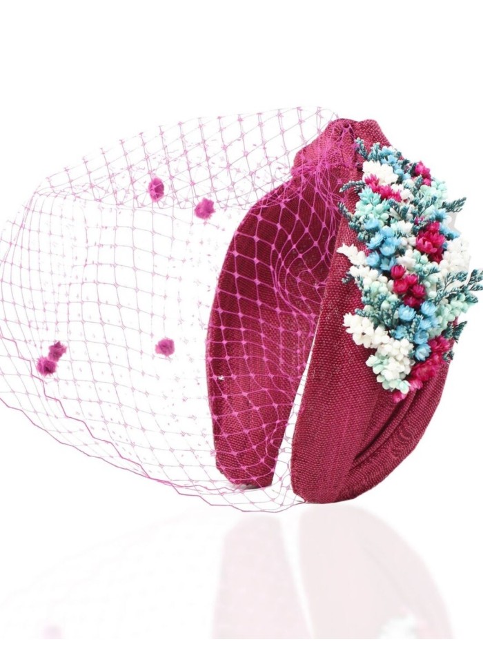 Bandeau d'invité en sinamay de soie avec nœud...