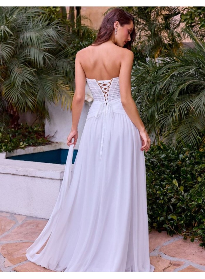 Vestido de novia largo con escote corazón y corpiño fruncido