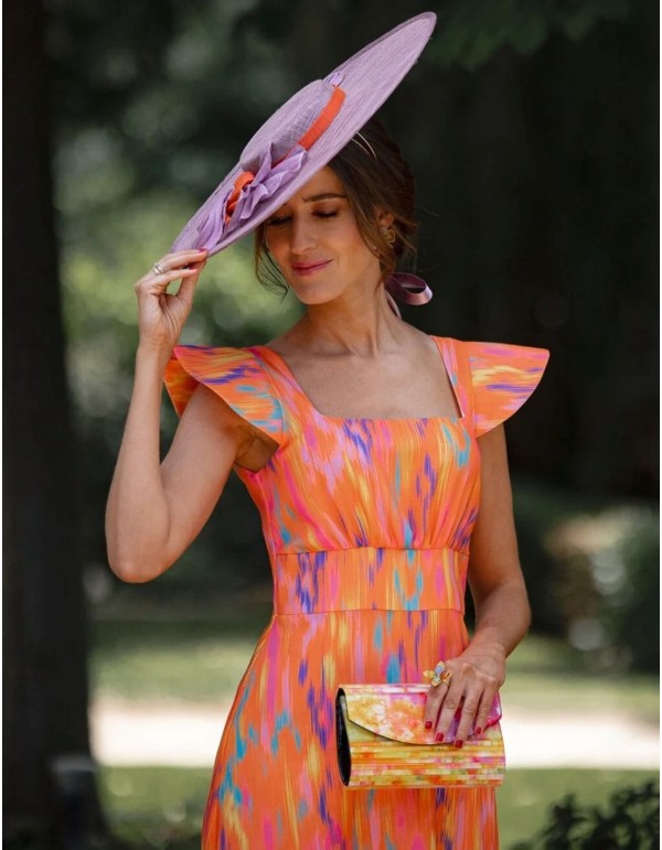 Pamela invitée en sinamay mauve avec détails orange 2