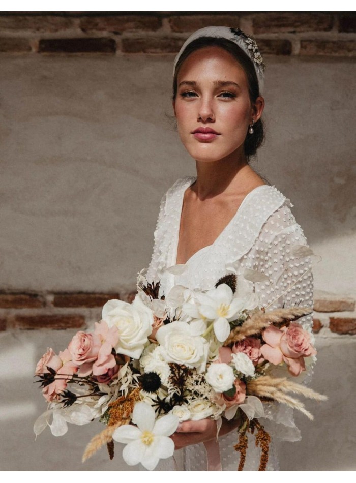 Bridal headband with feathers with bronze...