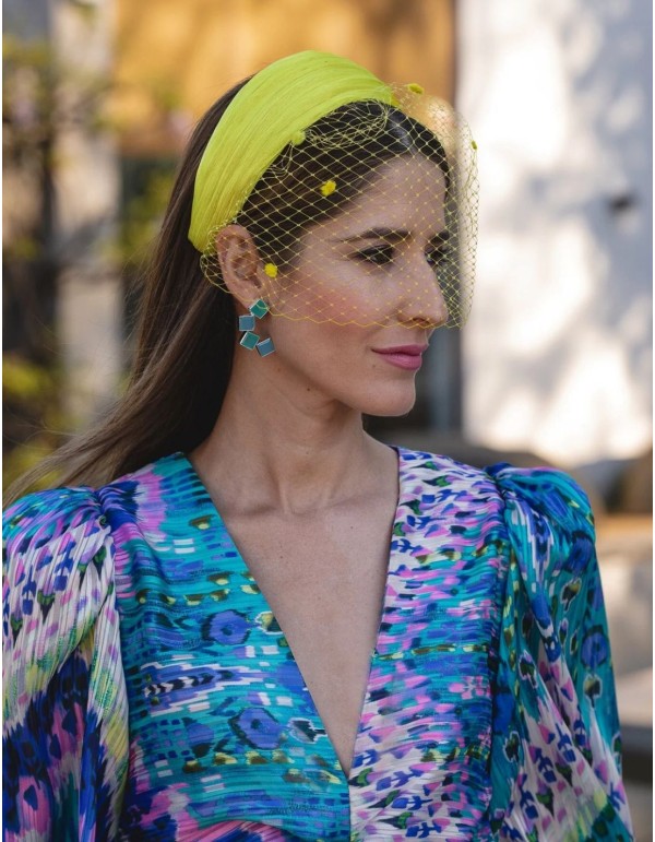 Yellow silk sinamay guest headband for guests 2