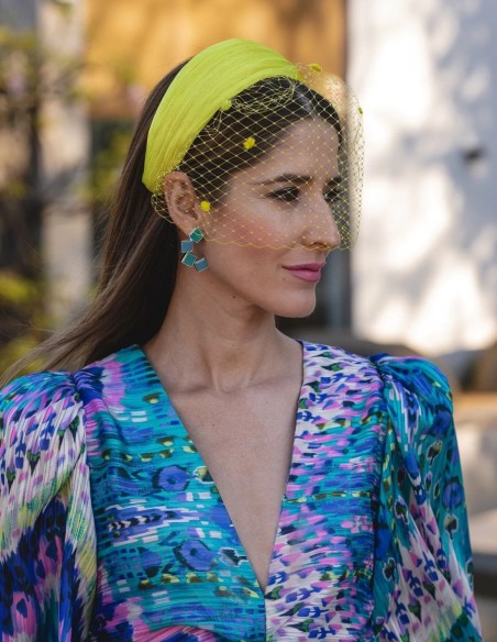 Yellow silk sinamay guest headband for guests