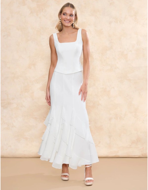 Top de novia con escote cuadrado con costuras verticales