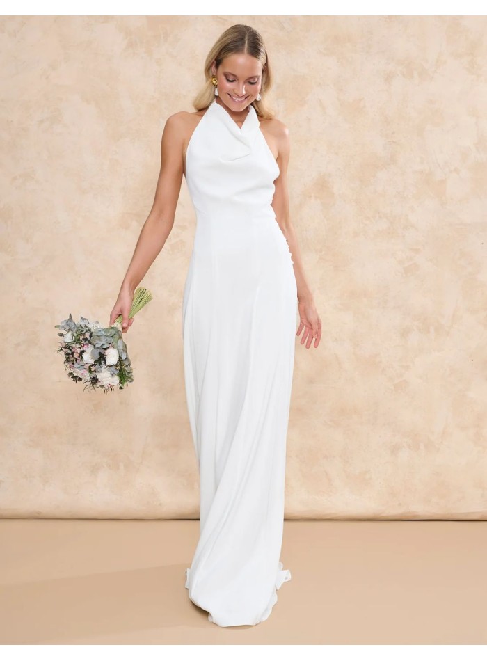 Robe de mariée longue avec encolure dos nu...