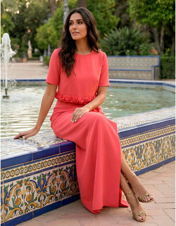 Vestido de fiesta de tirante ancho con sobrecamisa