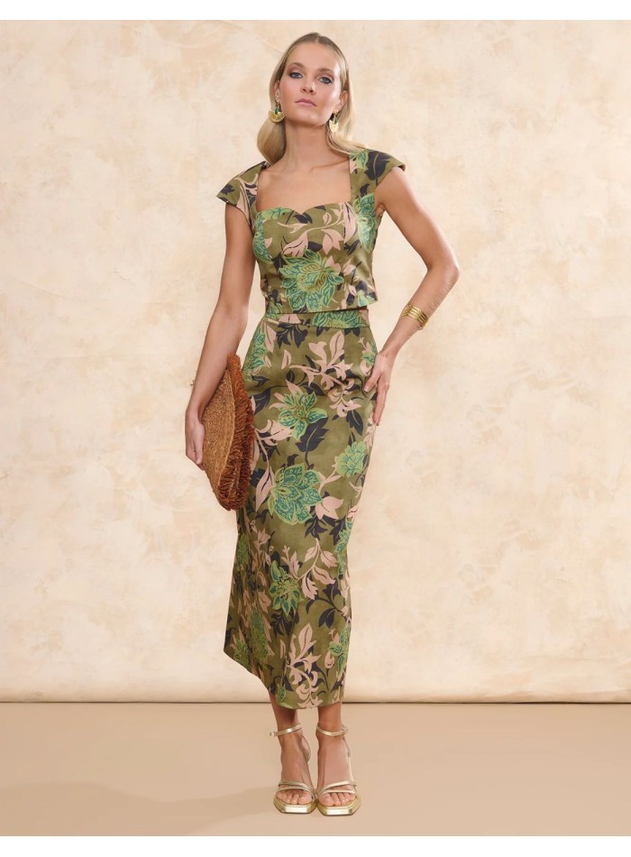 Guest top with square neckline in green print...