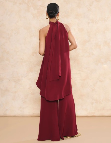 Pantalón de invitada de tiro alto con corte palazzo granate