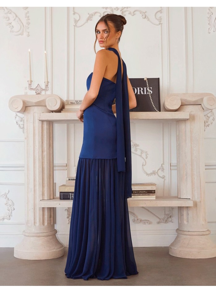 Vestido de invitada boda azul marino con palabra de honor