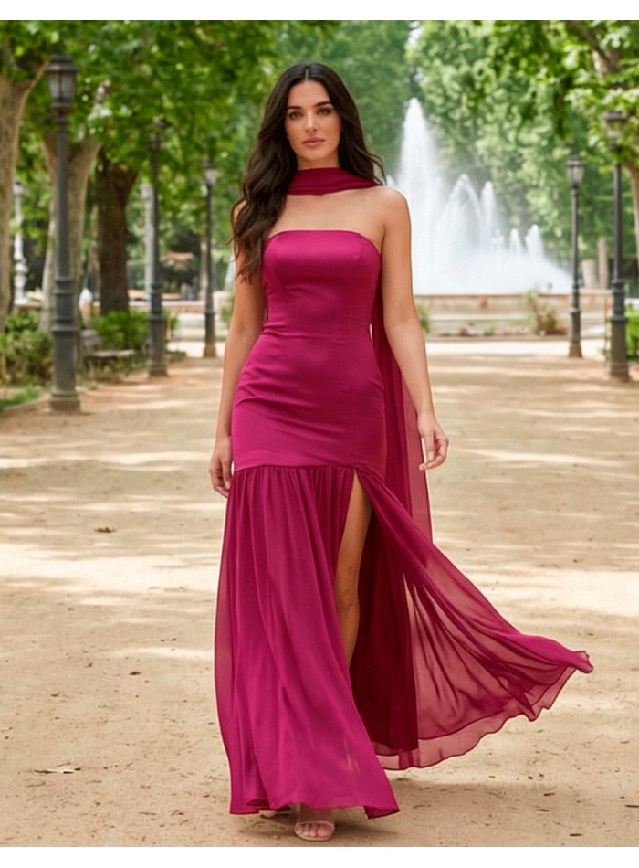 Longue robe de soirée à bretelles couleur...