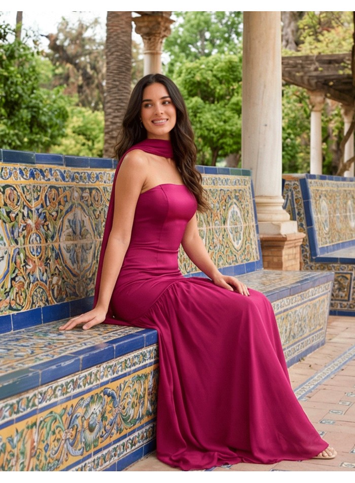 Longue robe de soirée à bretelles couleur...