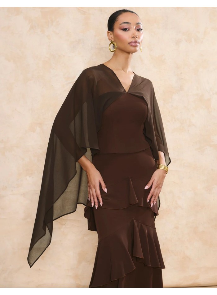 Jupe midi d'invité en crêpe marron avec volants...