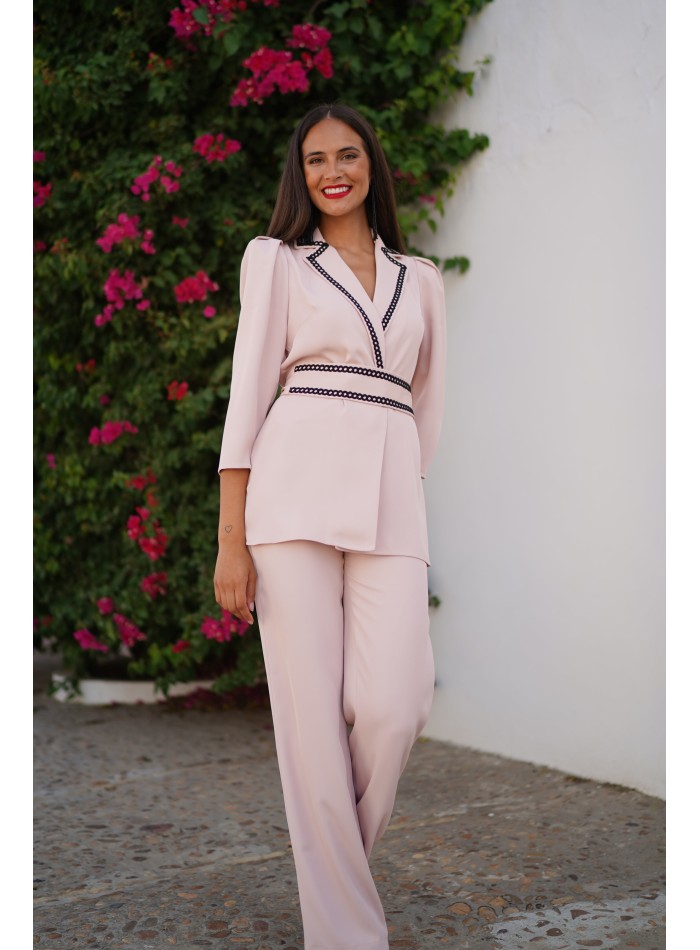 Ensemble deux pièces avec ceinture à lacets et...