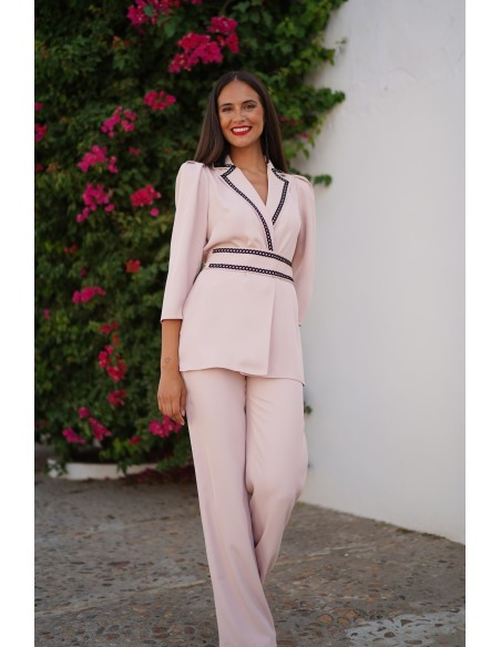 Two-piece set with lacing belt and embroidery decoration