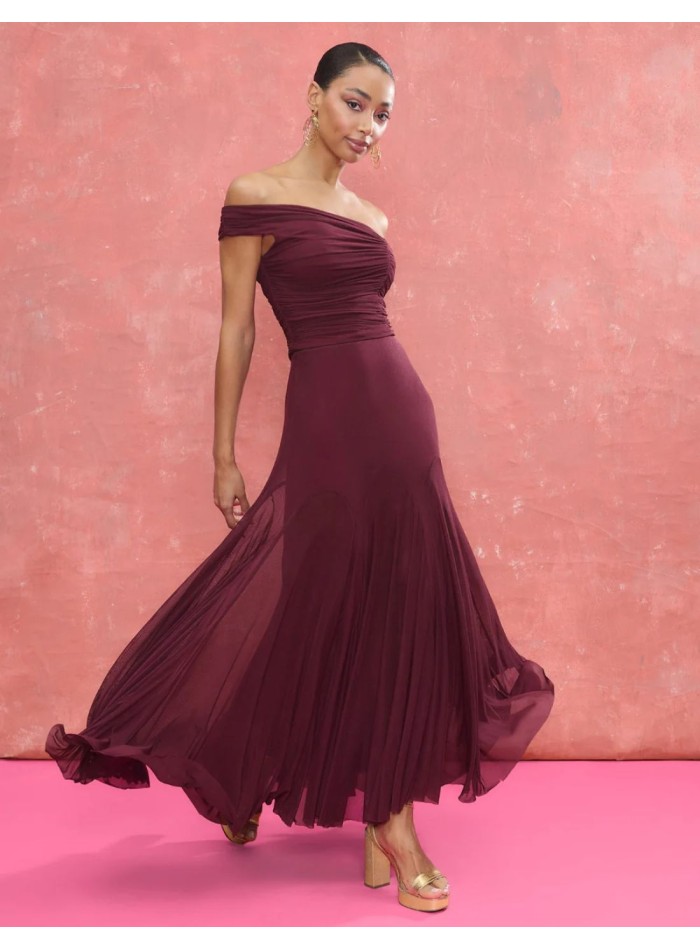 Falda midi color berenjena con corte godets