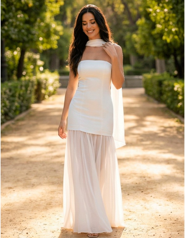 Vestido de novia blanco palabra de honor con cuerpo de satén y falda de gasa