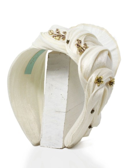Crinkled effect headband made in silk sinamay