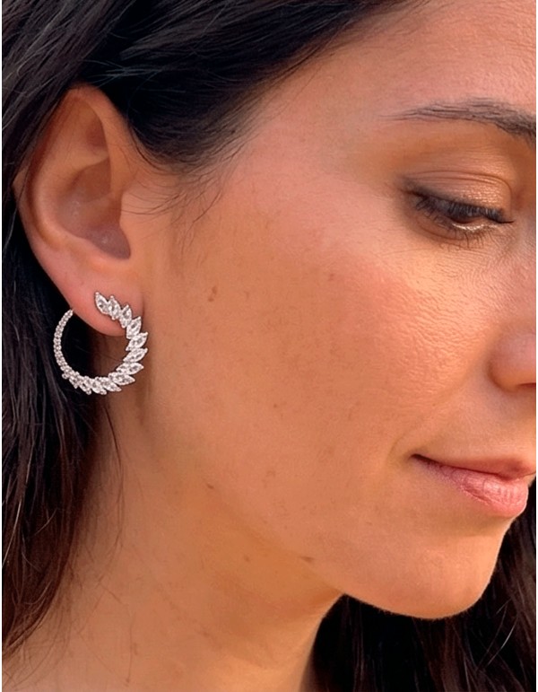 Earrings of crystals with leaves in silver