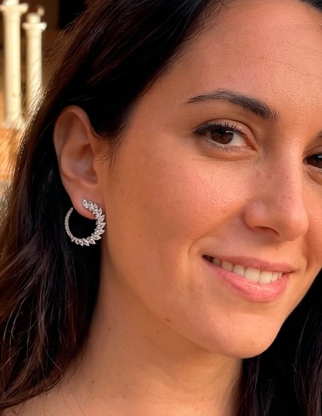 Earrings of crystals with leaves in silver