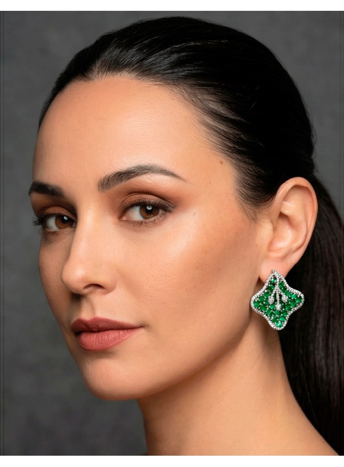 Boucles d'oreilles Fleur de Lotus avec pierres...