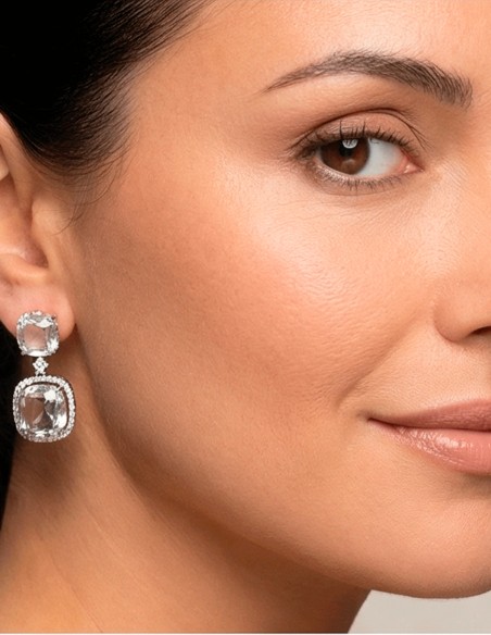 Boucles d'oreilles artisanales plaquées rhodium avec des cristaux naturels de haute qualité