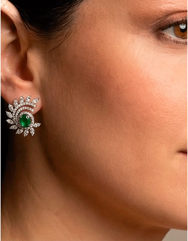 Boucles d'oreilles artisanales en spirale avec pierres semi-précieuses vertes