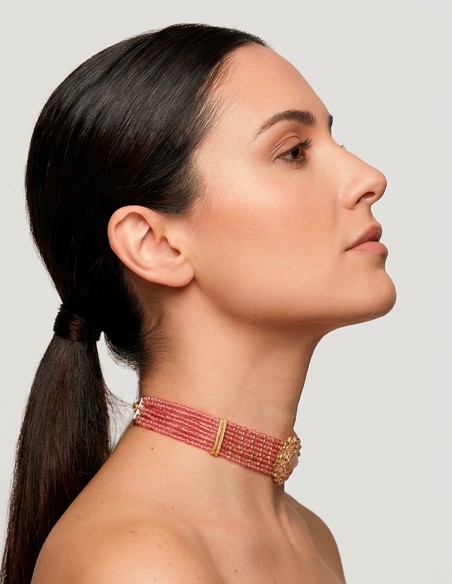 Choker Artesanal de Pedrería Rosa y Dorado con Broche Sol