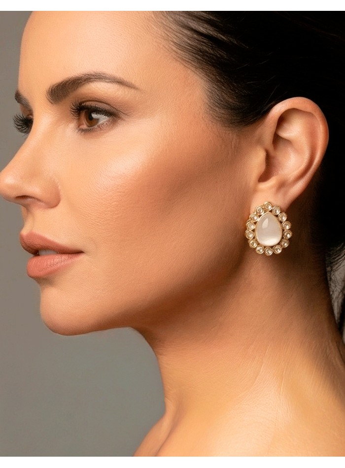 Mother-of-pearl stone with zirconia earrings