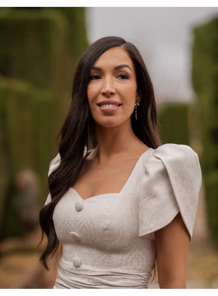 Robe midi en brocart beige avec détails dorés