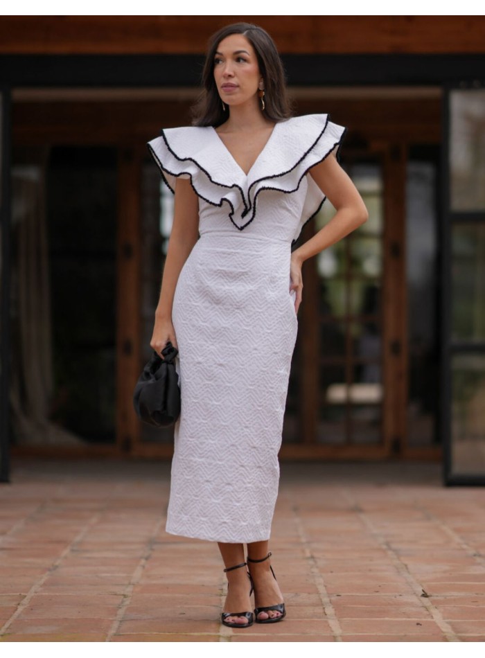 Robe de communion de la mère en blanc avec des...