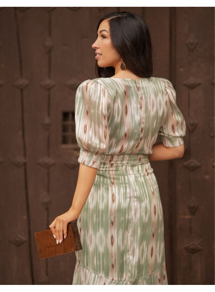 Robe midi au tissu fluide et à l'encolure croisée