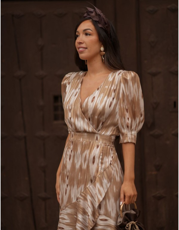 Robe midi au tissu fluide et à la jupe asymétrique 2