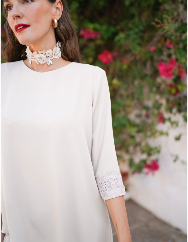 Ivory two-piece set with asymmetrical blouse 2