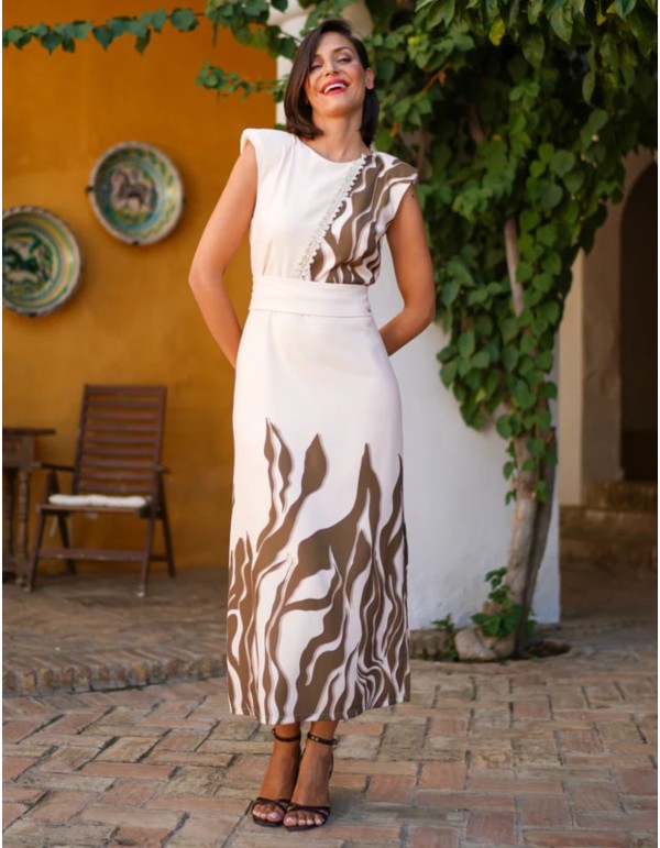 Vestido de invitada midi con detalles estampados en blanco y marrón