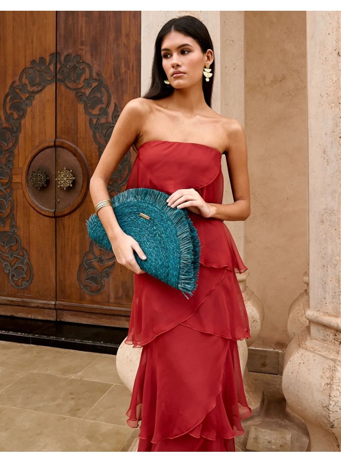 Vestido largo con palabra de honor en color terracota